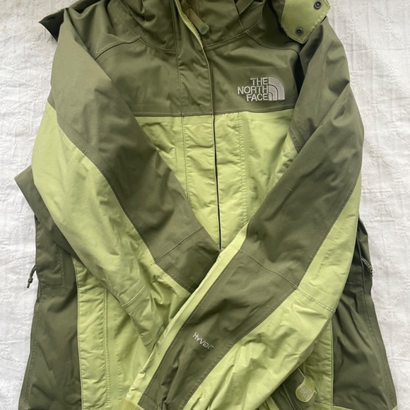 Women’s North Face Ski/Snow Jacket - XS - Picture 2 of 5